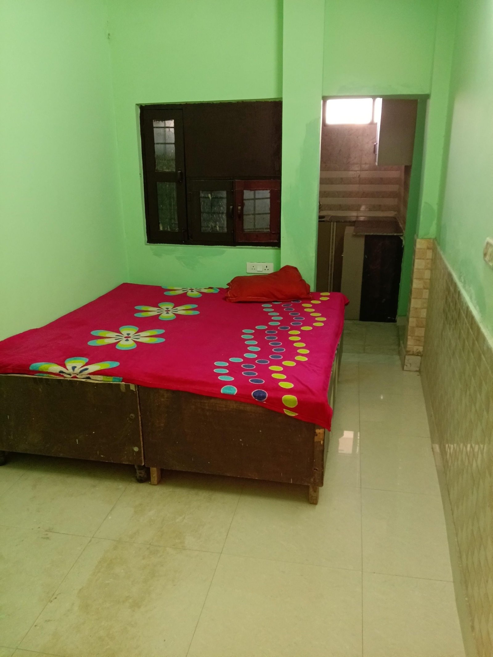 1 RK Flats for rent in Block N South City 1, Gurgaon 1