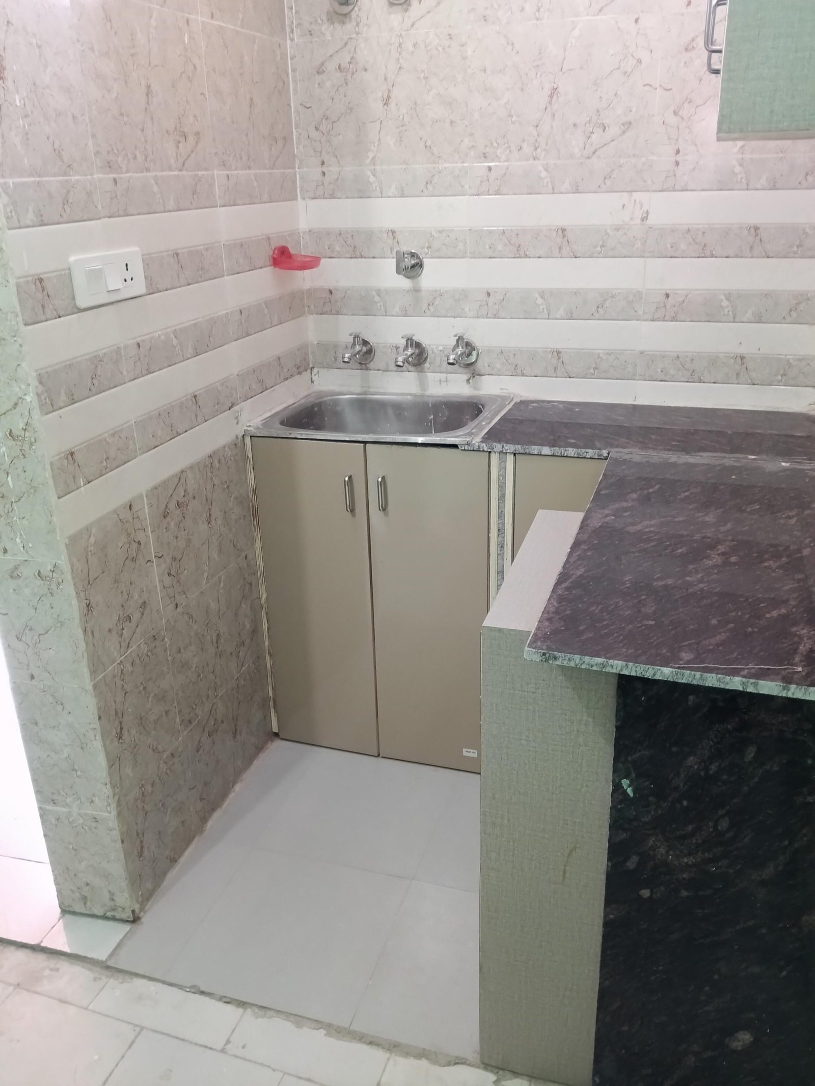 1 RK Flats for rent in Block N South City 1, Gurgaon 3