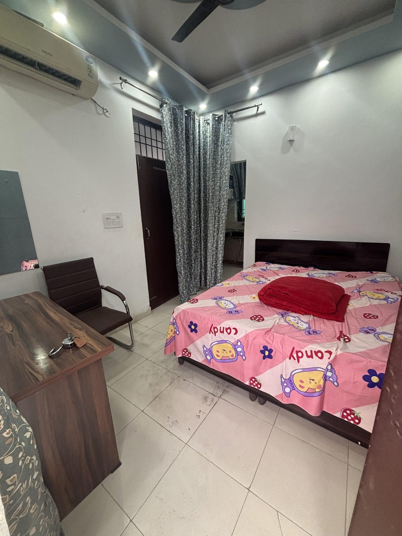 1 RK Flats for rent in Sector 48, Gurgaon 001