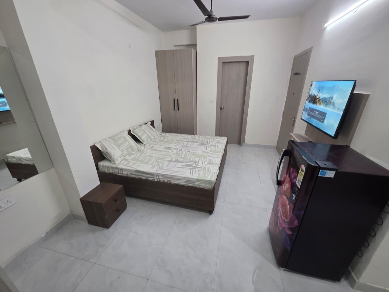 1 RK Flats for rent in Sector 56, Gurgaon 2