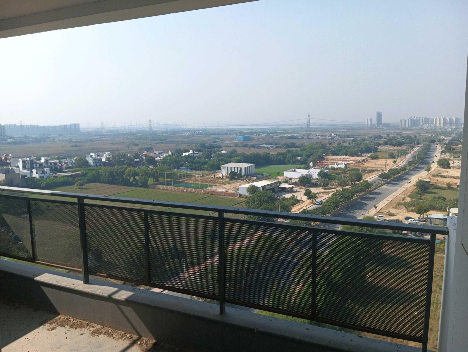 1 RK Flats in Sector 106, Gurgaon 4