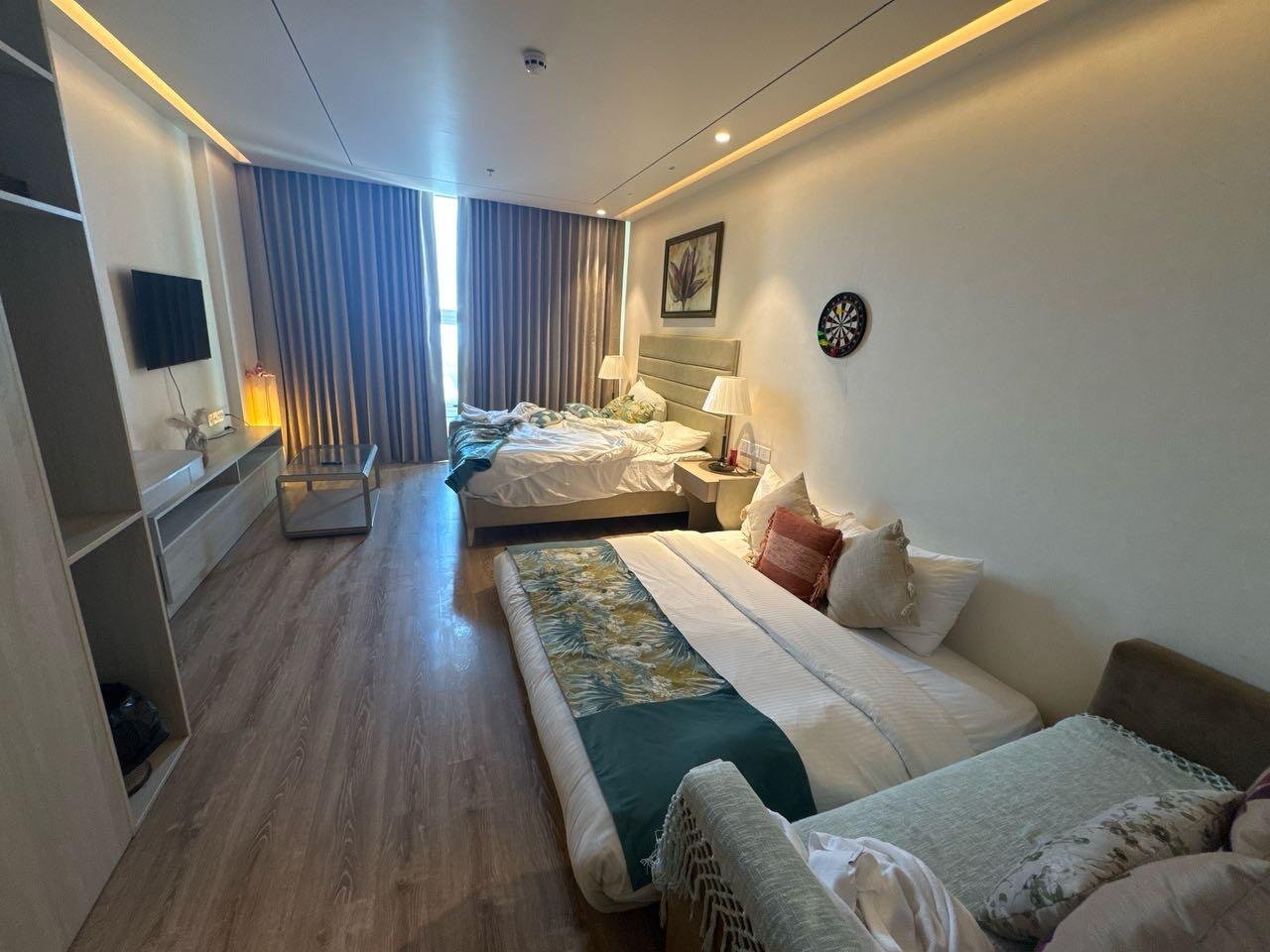 1 RK Flats in Sector 66, Gurgaon 1