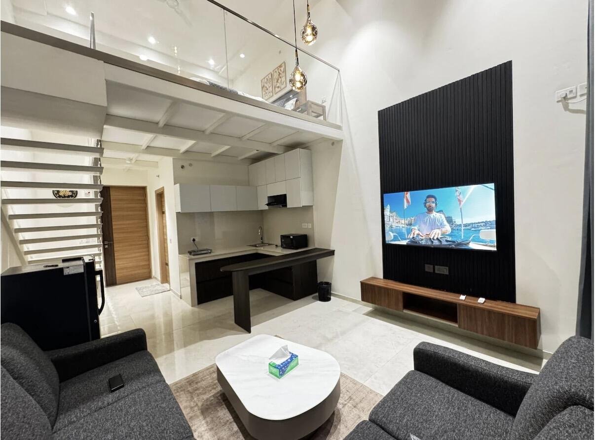 1 RK Flats in Sector 74, Gurgaon 1