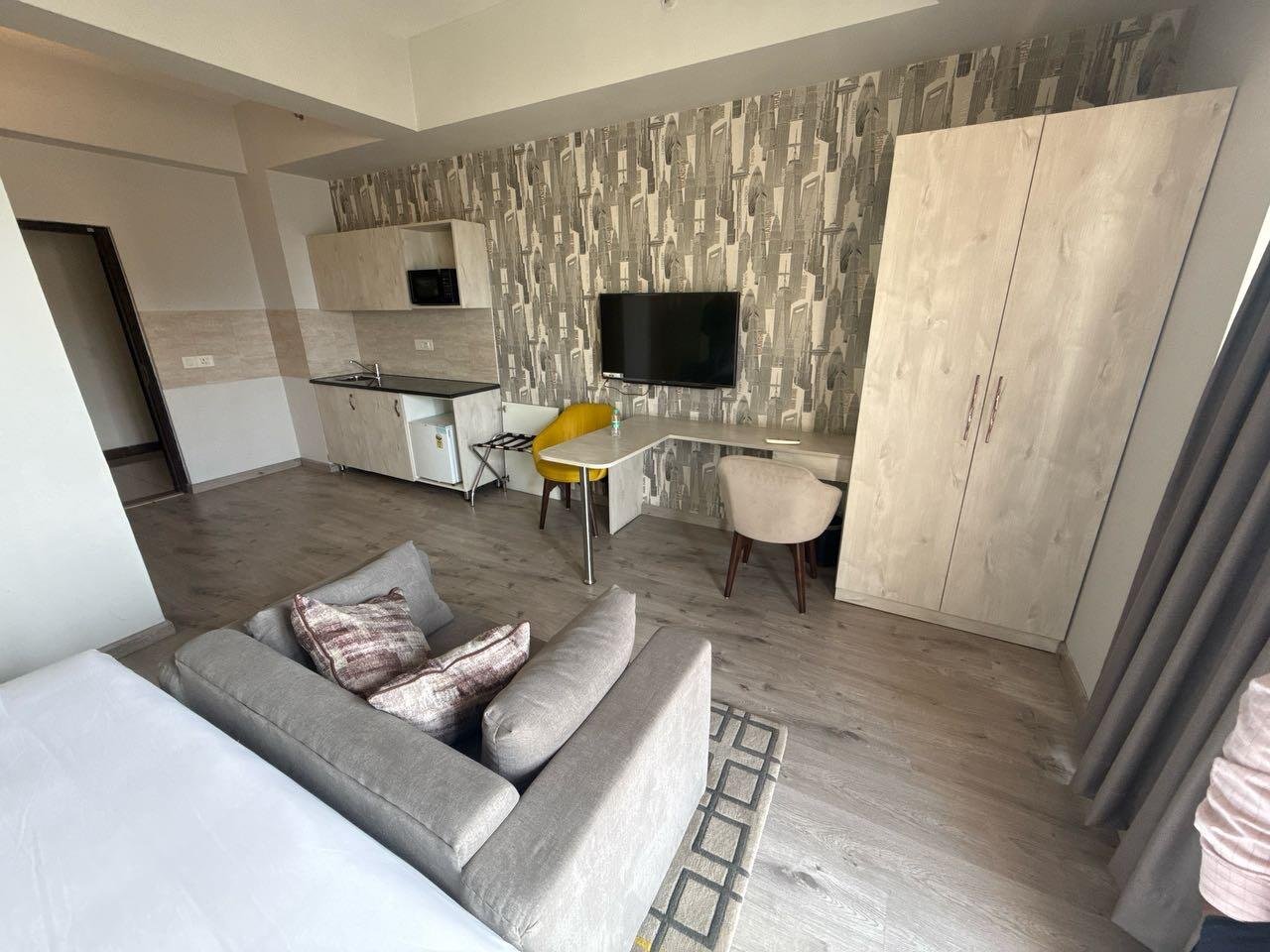 1 RK Flats in Sector 88, Gurgaon 2