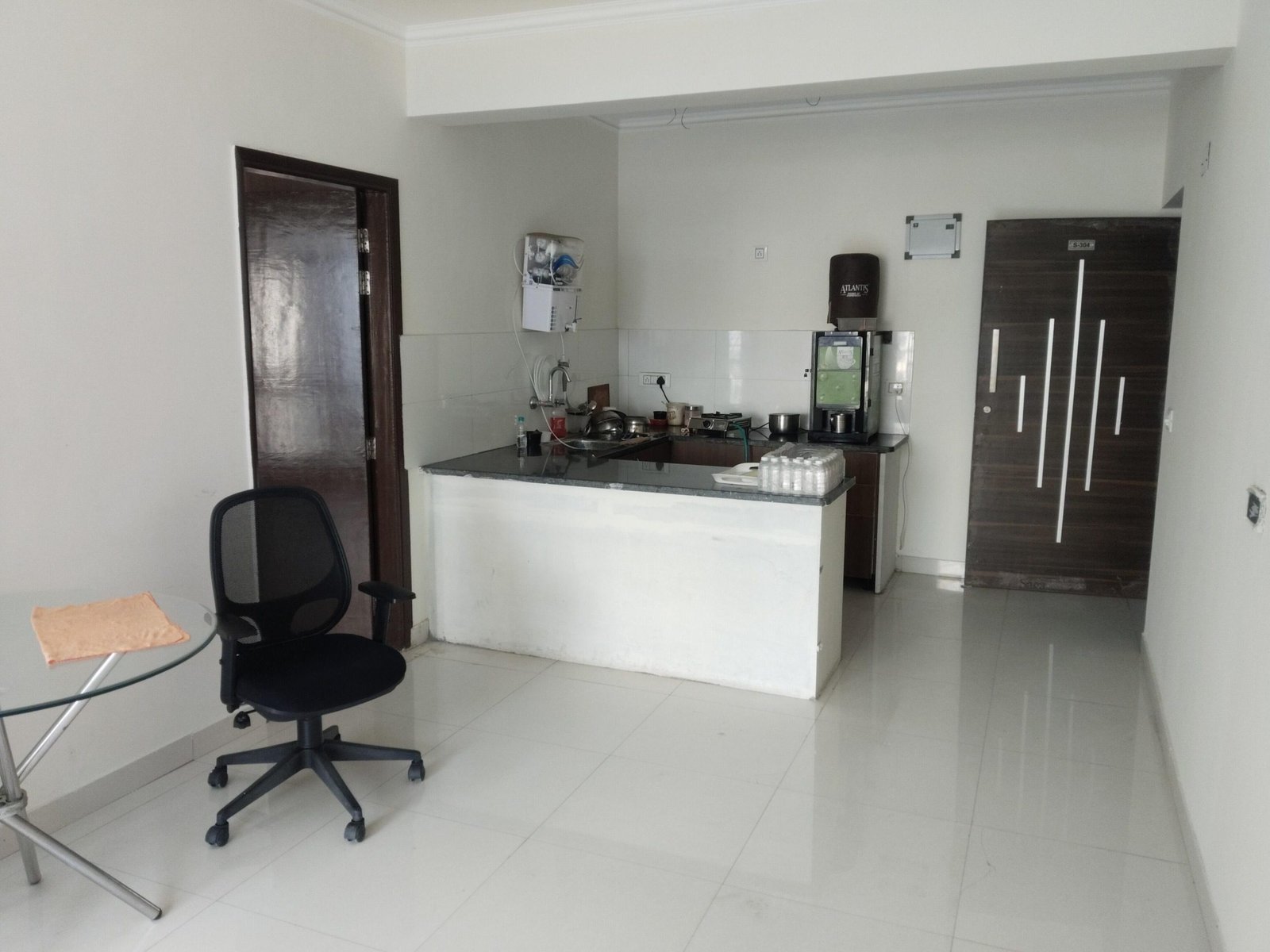 1 RK Flats in Sector 99, Gurgaon 4