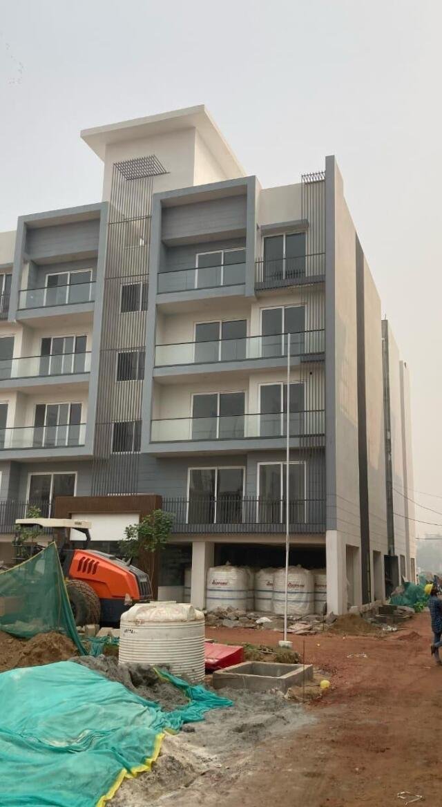 2, 3 BHK Independent Floor in Sector 89, Gurgaon 3