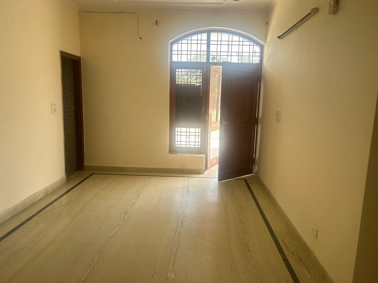 2 Bedroom House for rent in Palam Vihar, Gurgaon 2