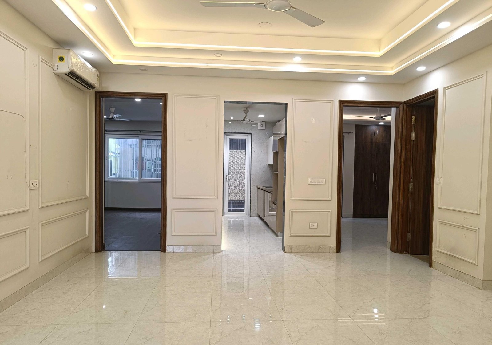 3 BHK Independent Builder Floor for rent in Sector 57, Gurgaon3 BHK Independent Builder Floor for rent in Sector 57, Gurgaon 2