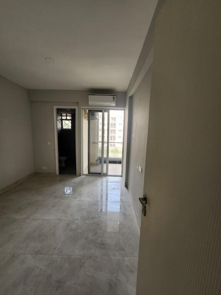 3 BHK Independent Builder Floor in Sector 37D, Gurgaon 2