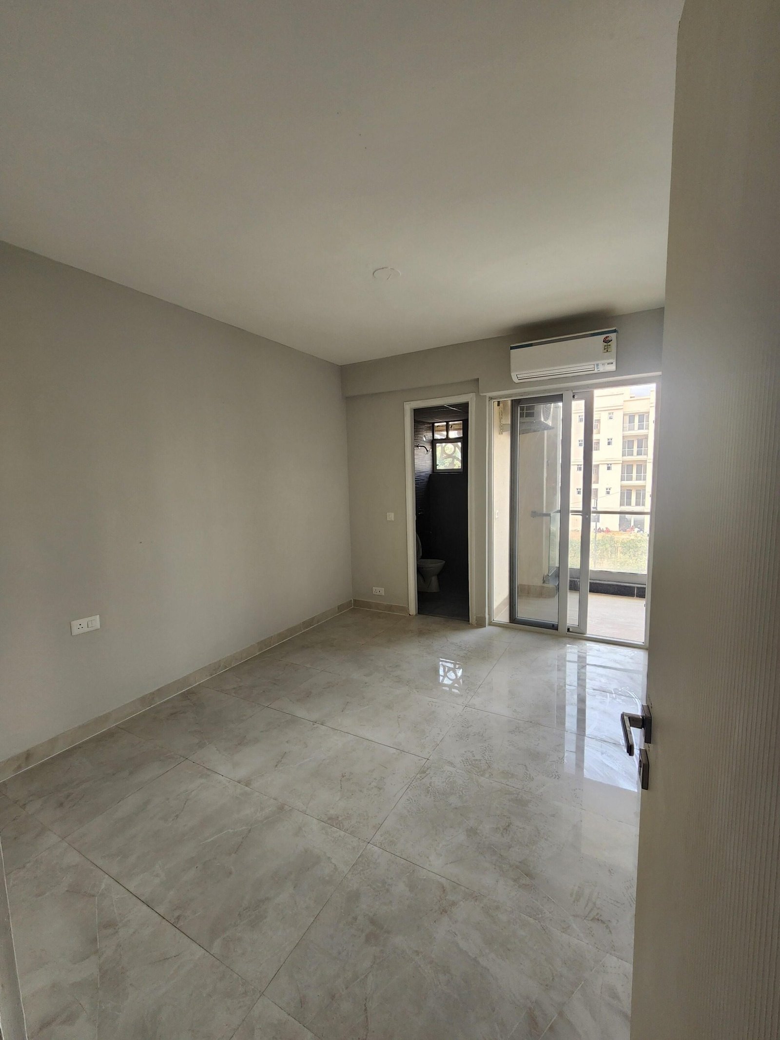 3 BHK Independent Builder Floor in Sector 37D, Gurgaon3