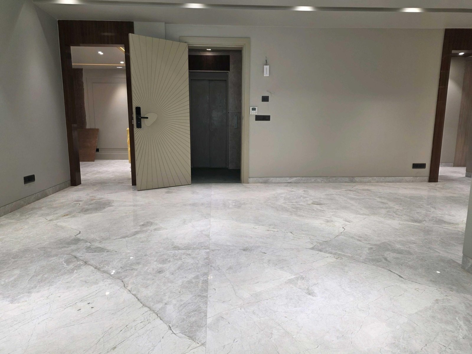 3 BHK Independent Builder Floor in Sushant Lok Phase 1, Gurgaon 1