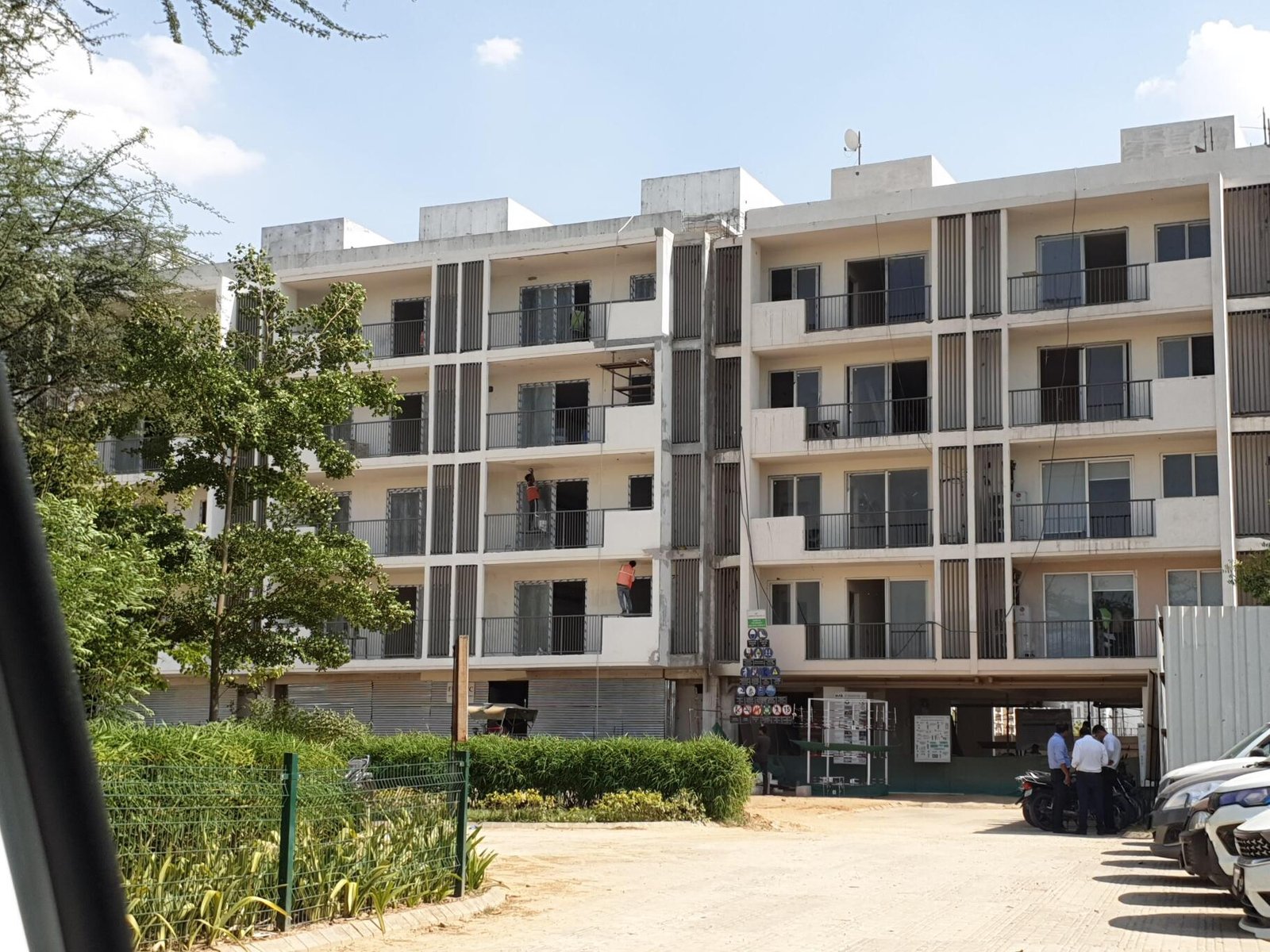 3 BHK Independent Floor in Sector 93, Gurgaon 2