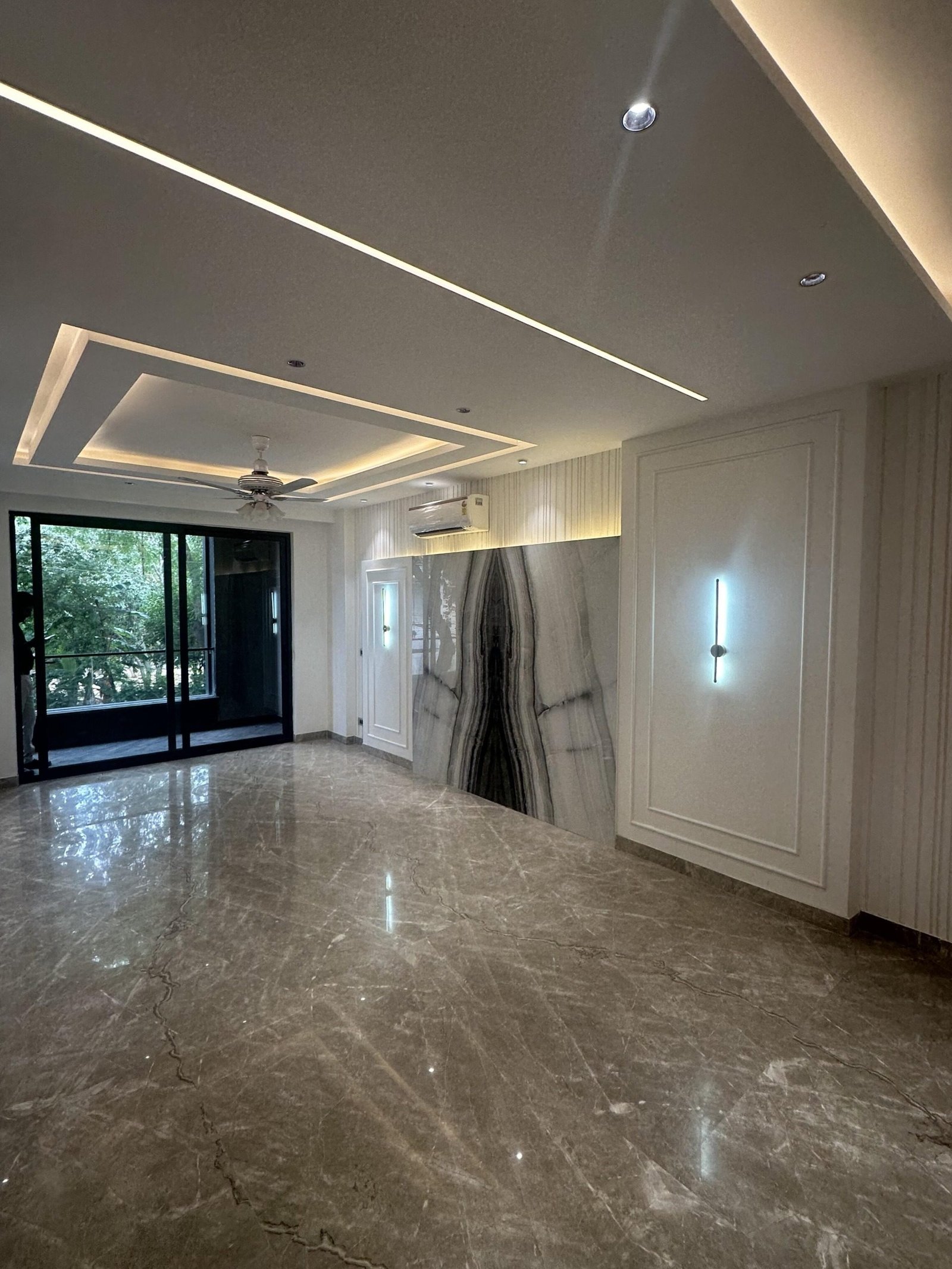 4 BHK Independent Builder Floor in DLF Phase 2, Gurgaon 1