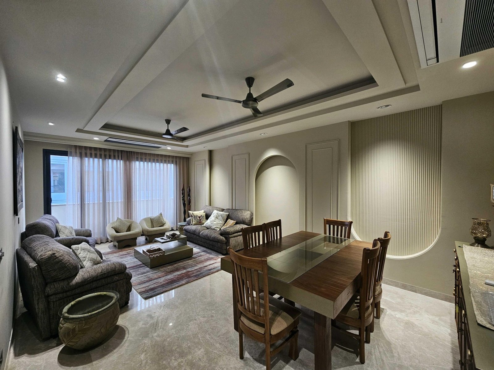 4 BHK Independent Builder Floor in DLF Phase 5, Gurgaon 1