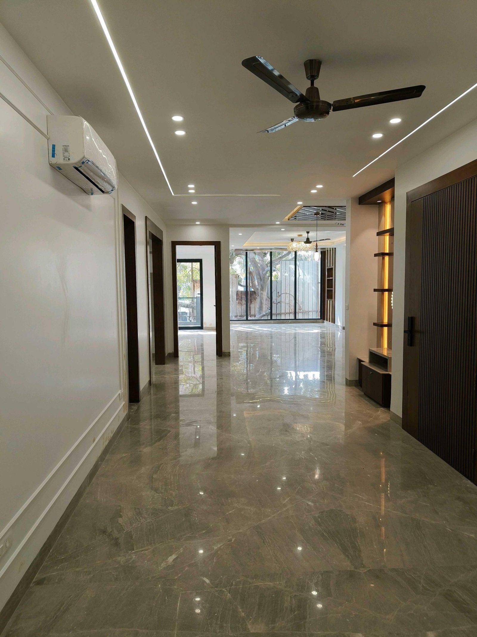 4 BHK Independent Builder Floor in Sushant Lok 3 Extension, Gurgaon 1