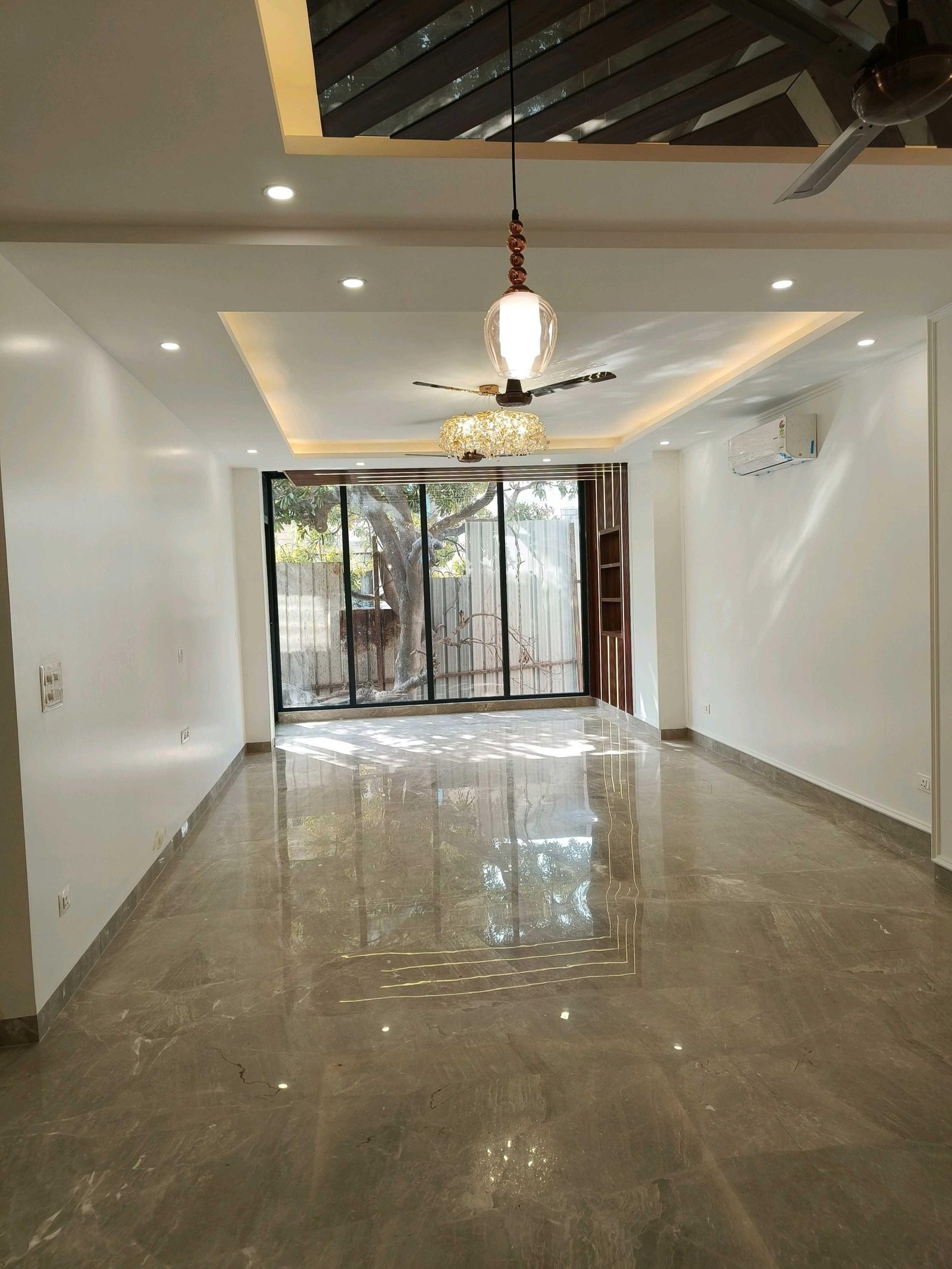 4 BHK Independent Builder Floor in Sushant Lok 3 Extension, Gurgaon 2