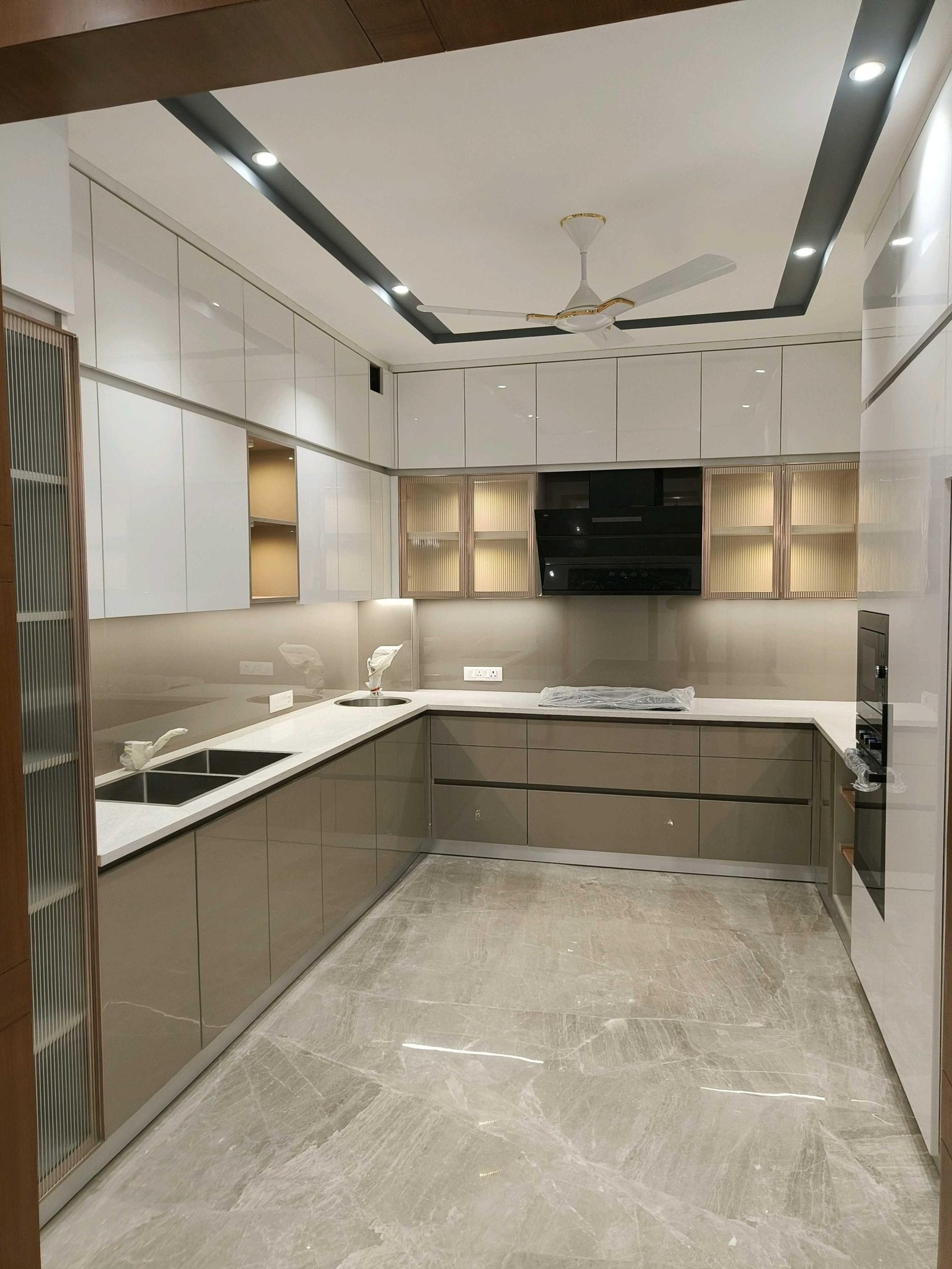 4 BHK Independent Builder Floor in Sushant Lok 3 Extension, Gurgaon 3