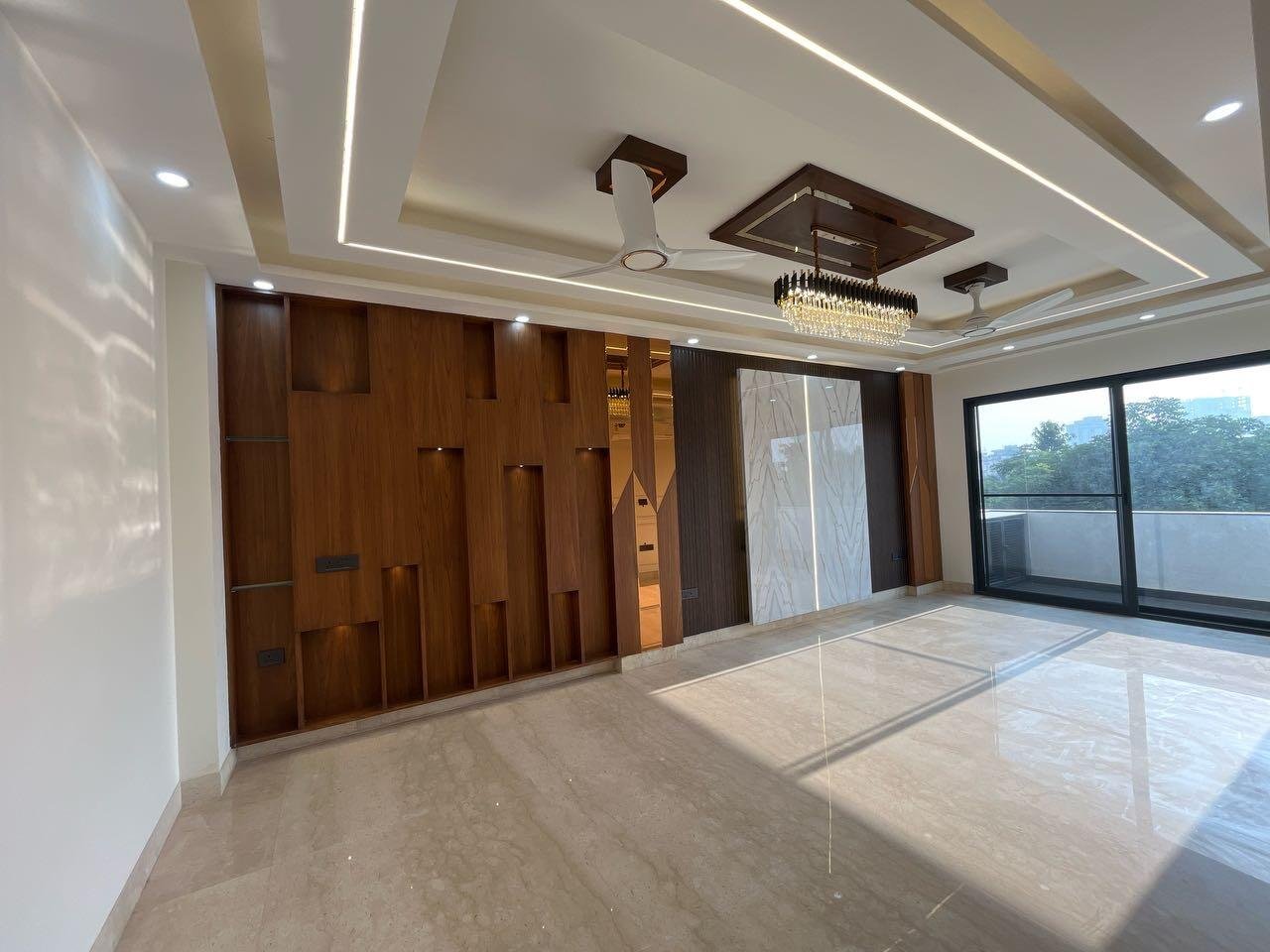 4 BHK Independent Builder Floor in Sushant Lok Phase 3, Gurgaon 1
