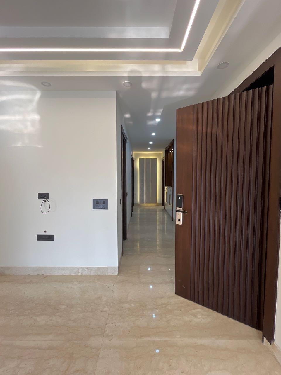 4 BHK Independent Builder Floor in Sushant Lok Phase 3, Gurgaon 3