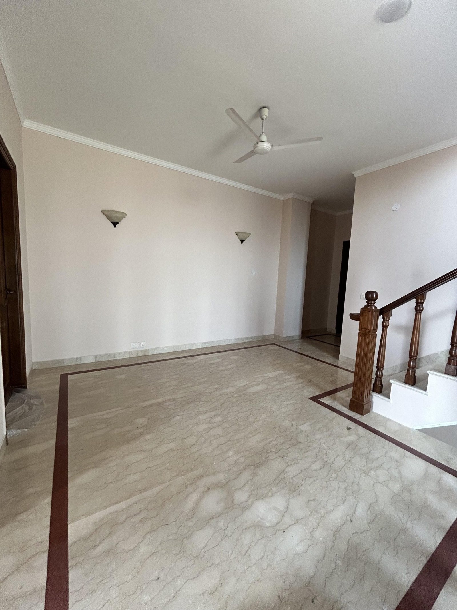 4 Bedroom House for rent in Block-A, DLF City Phase 1, Gurgaon 3