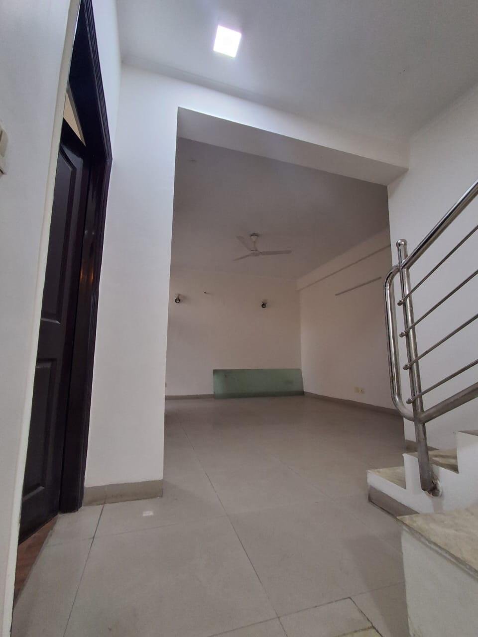 4 Bedroom House for rent in Block G Sector-57, Gurgaon 1