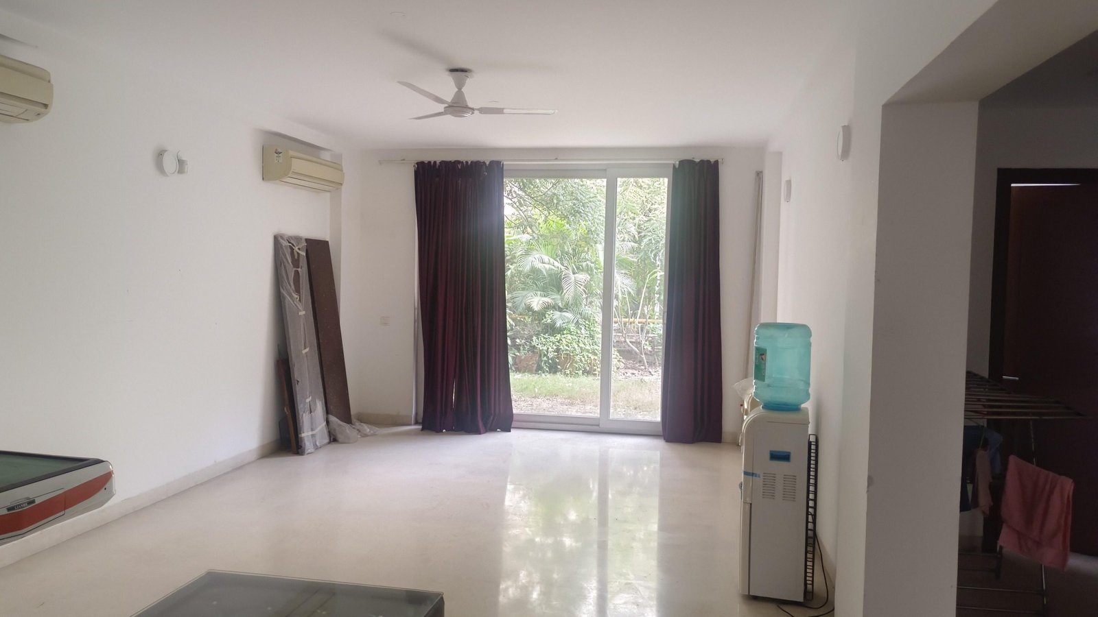 4 Bedroom House for rent in DLF Phase 2, Gurgaon 4