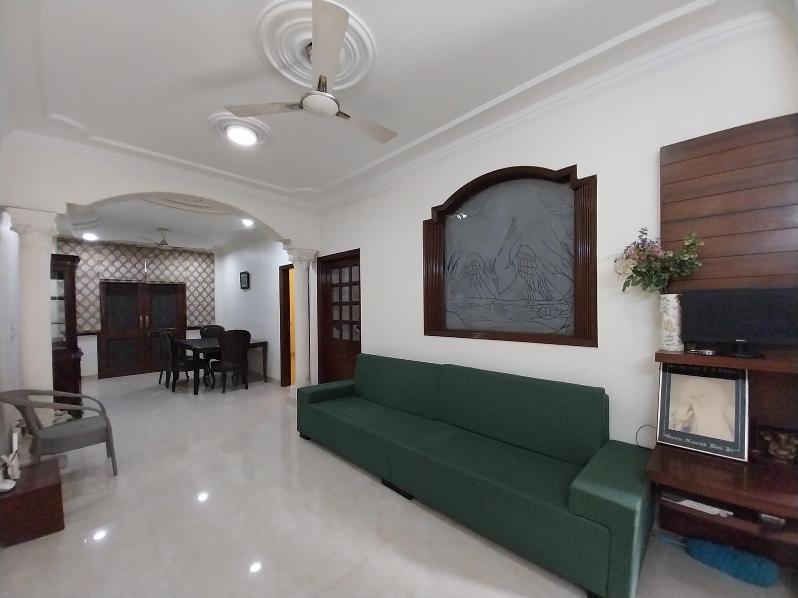 5 Bedroom House for rent in DLF Phase 2, Gurgaon 4