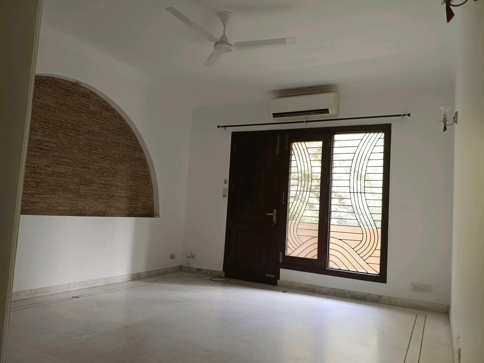 5 Bedroom House for rent in Sector 26, Gurgaon 1