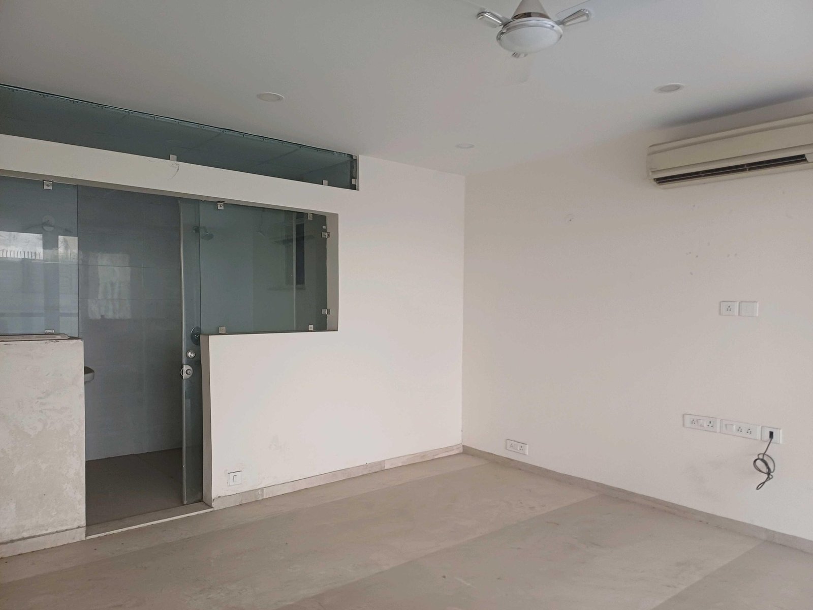 5 Bedroom House for rent in Sector 33, Gurgaon 3