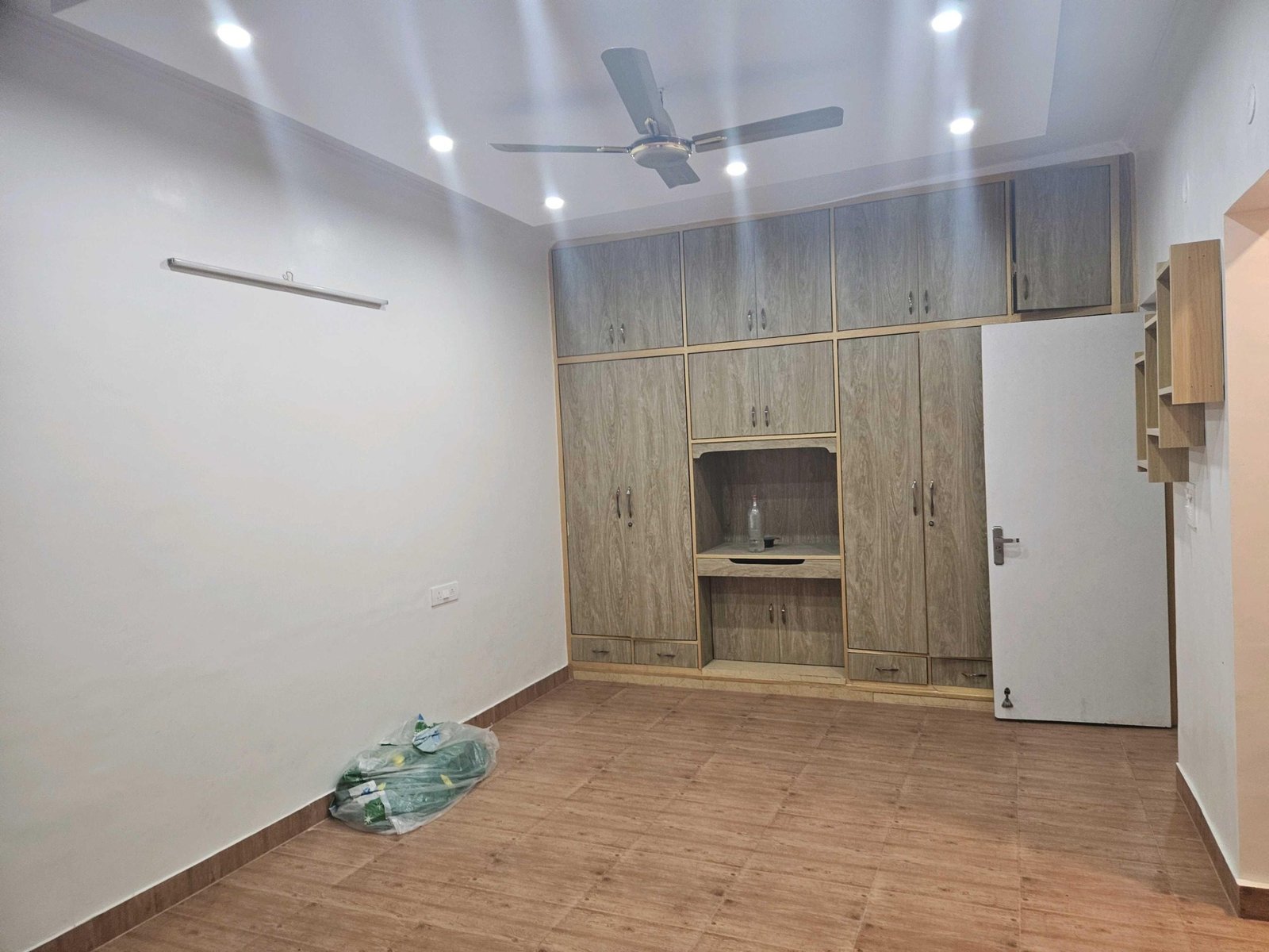5 Bedroom House for rent in Sector 48, Gurgaon 4