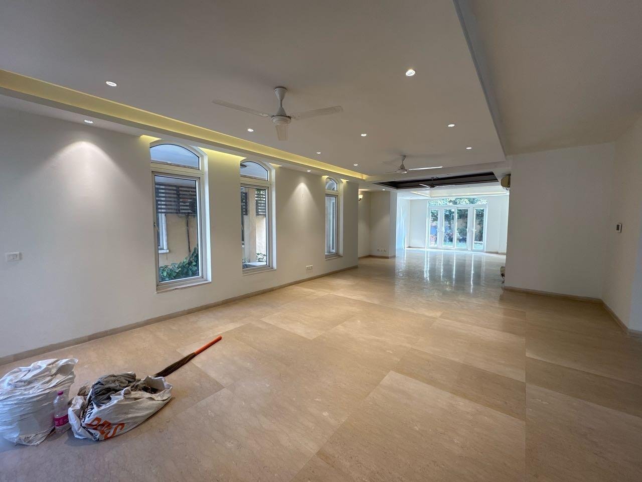 5 Bedroom House for rent in Sector 54, Gurgaon 1