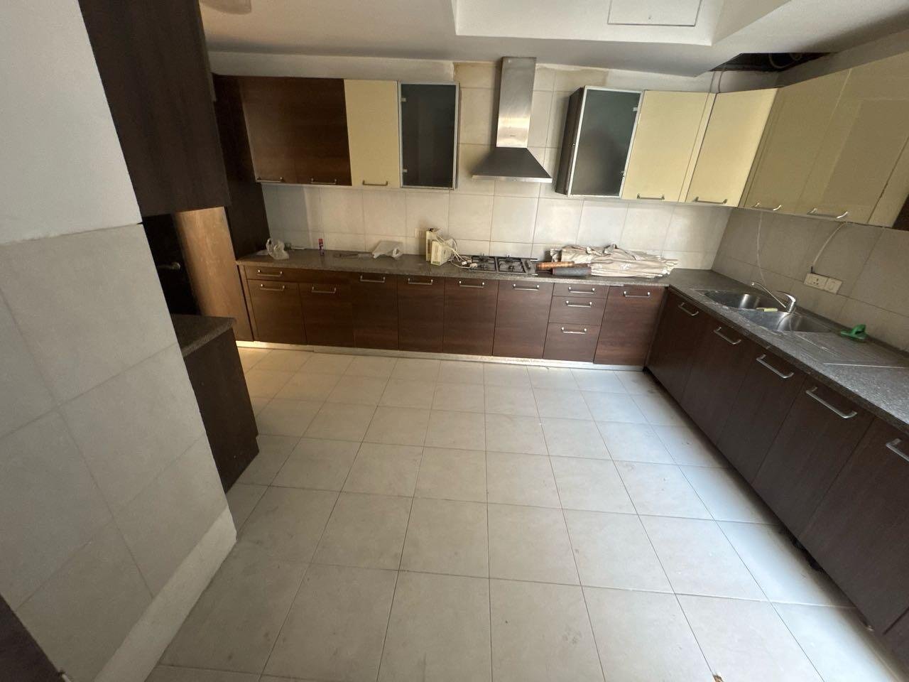 5 Bedroom House for rent in Sector 54, Gurgaon3
