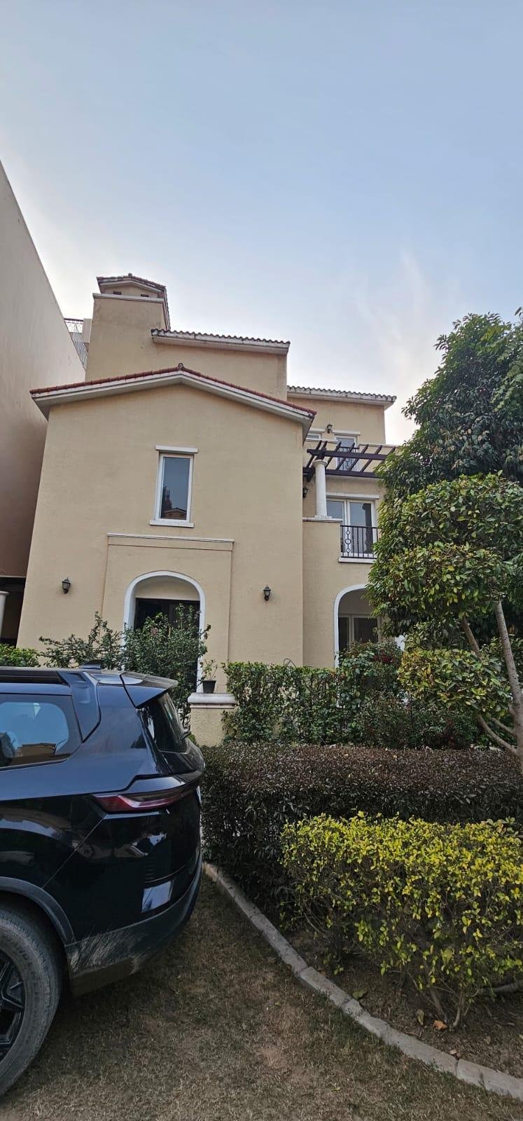 5 Bedroom House for rent in Sector 66, Gurgaon 1