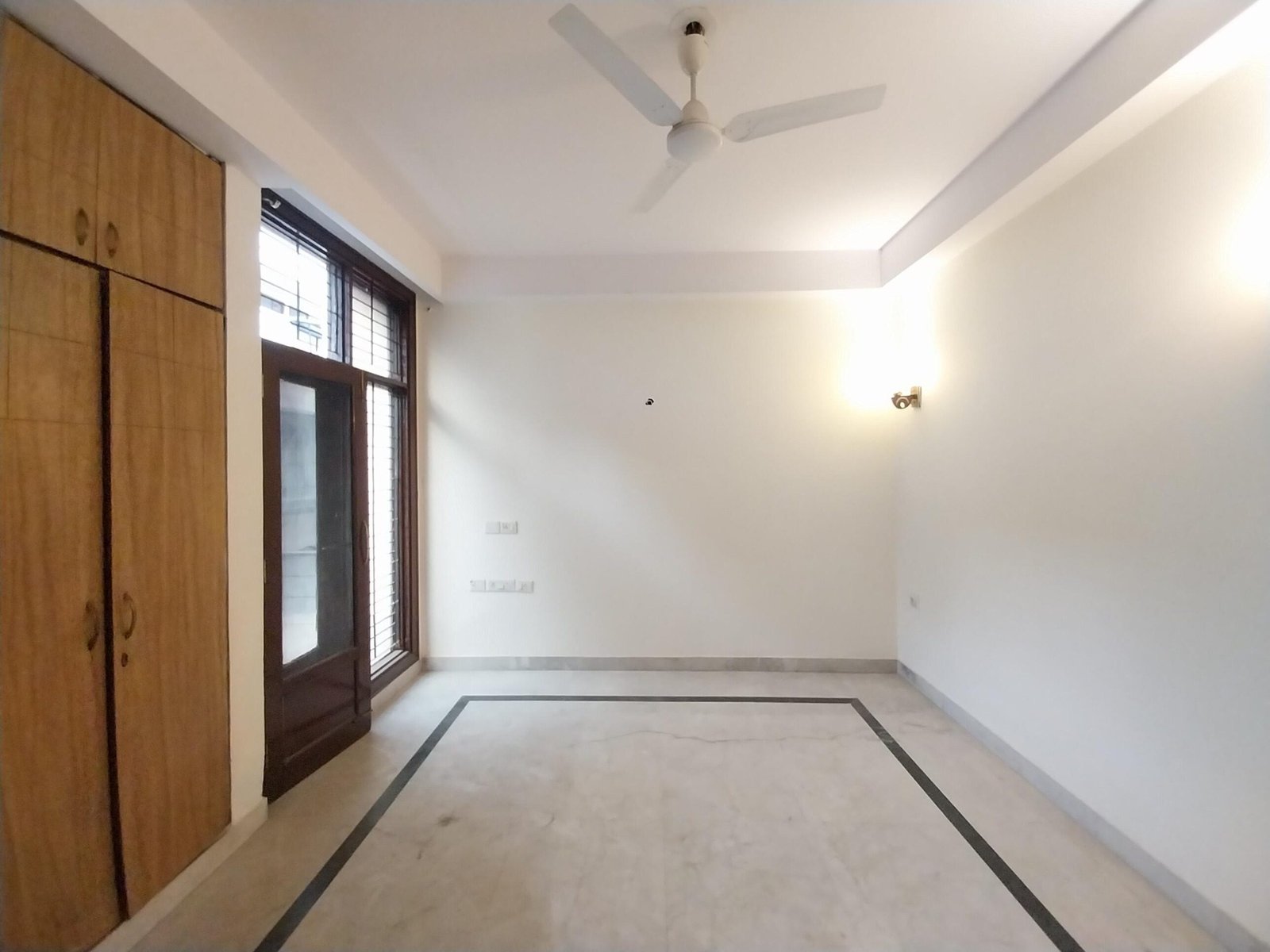 6 Bedroom House for rent in DLF Phase 2, Gurgaon 2