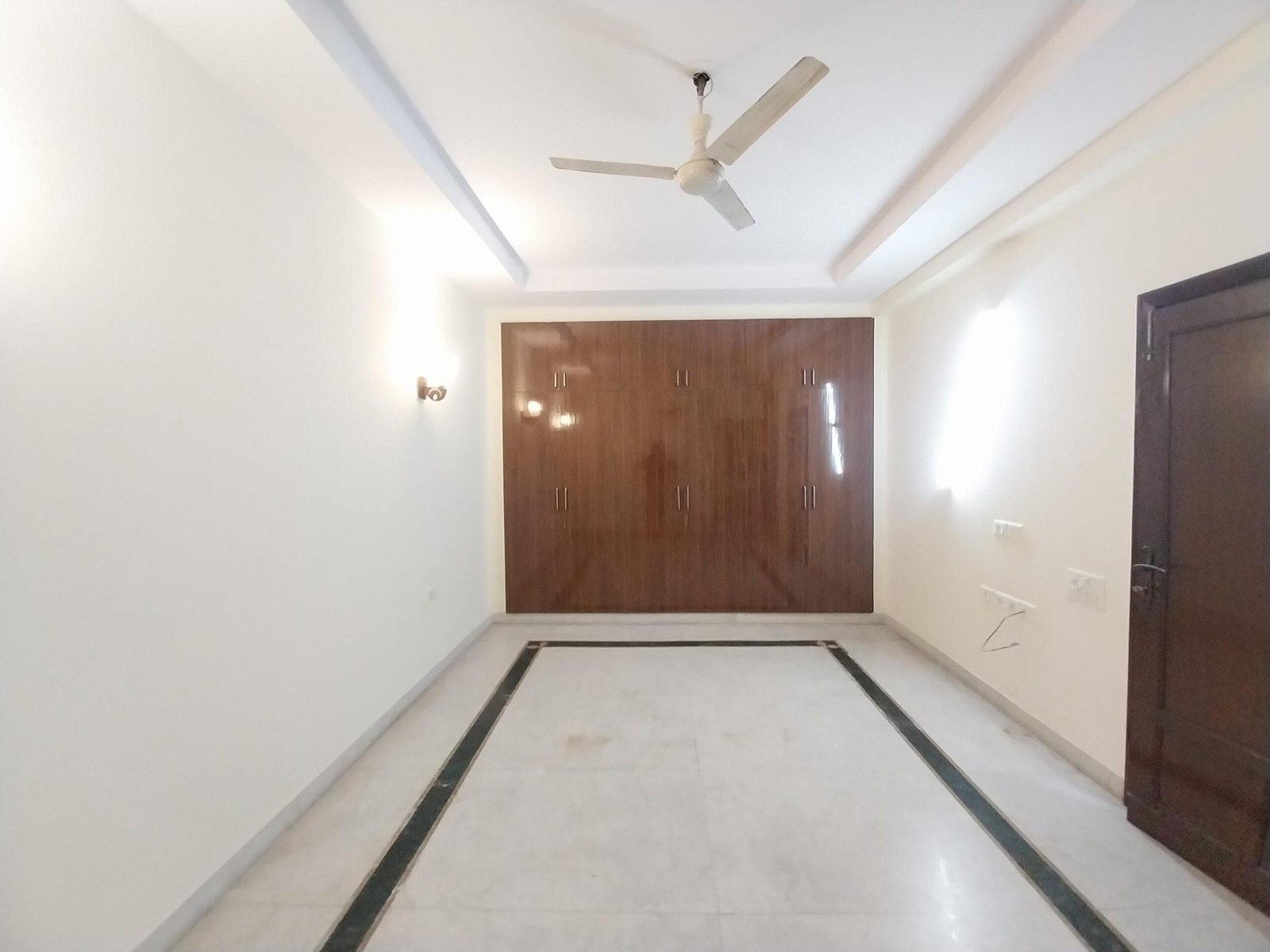 6 Bedroom House for rent in DLF Phase 2, Gurgaon 3