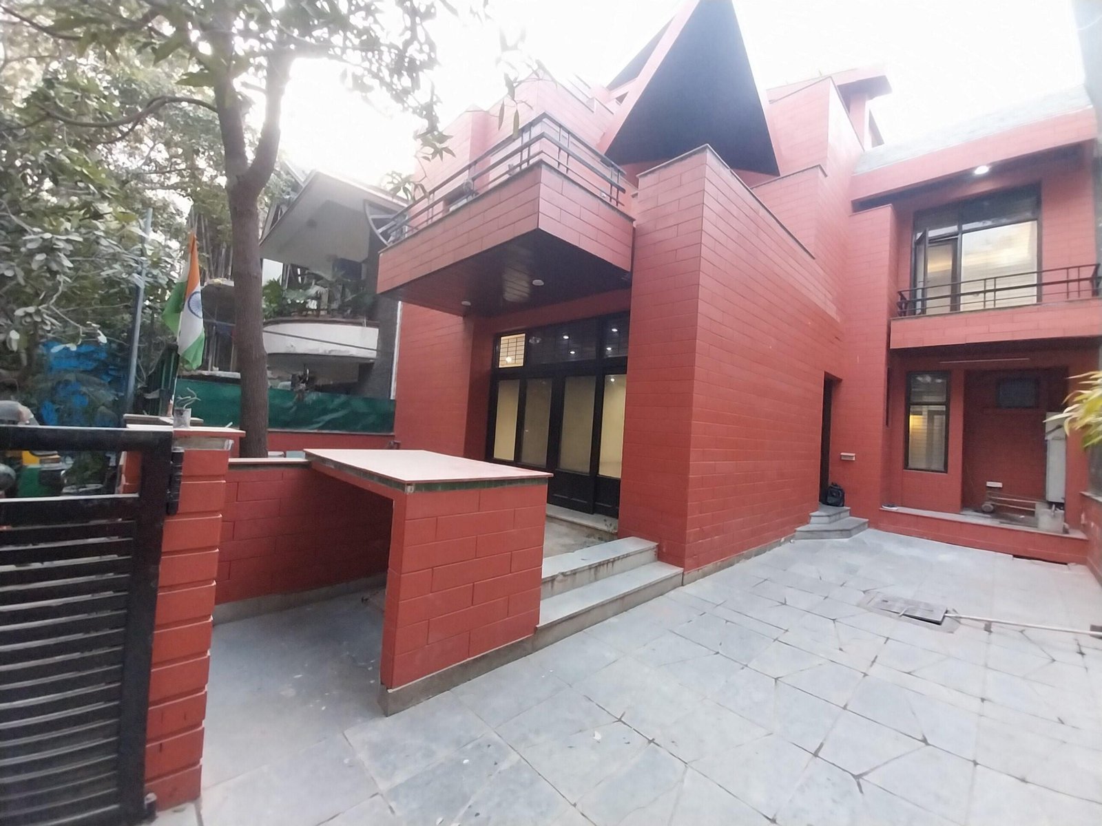 6 Bedroom House for rent in DLF Phase 2, Gurgaon 5