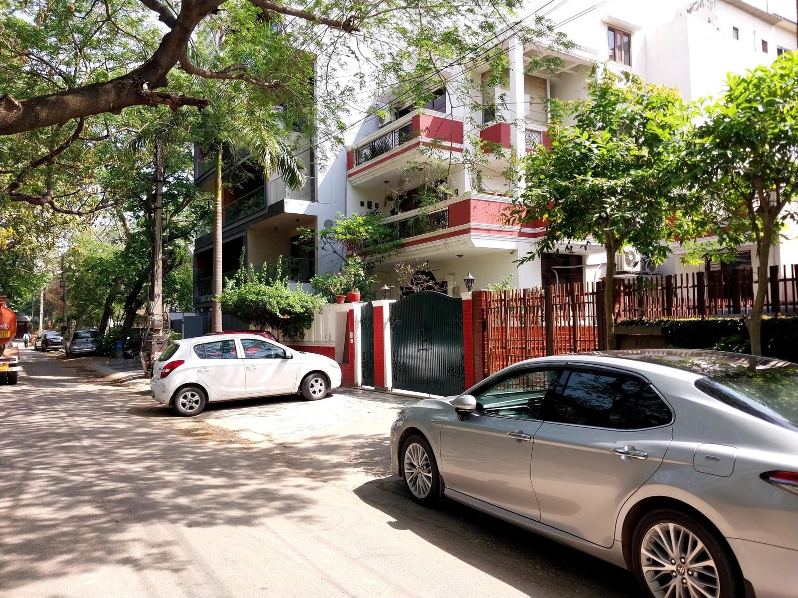 1 RK Flats for rent in DLF Phase 2, Gurgaon 3