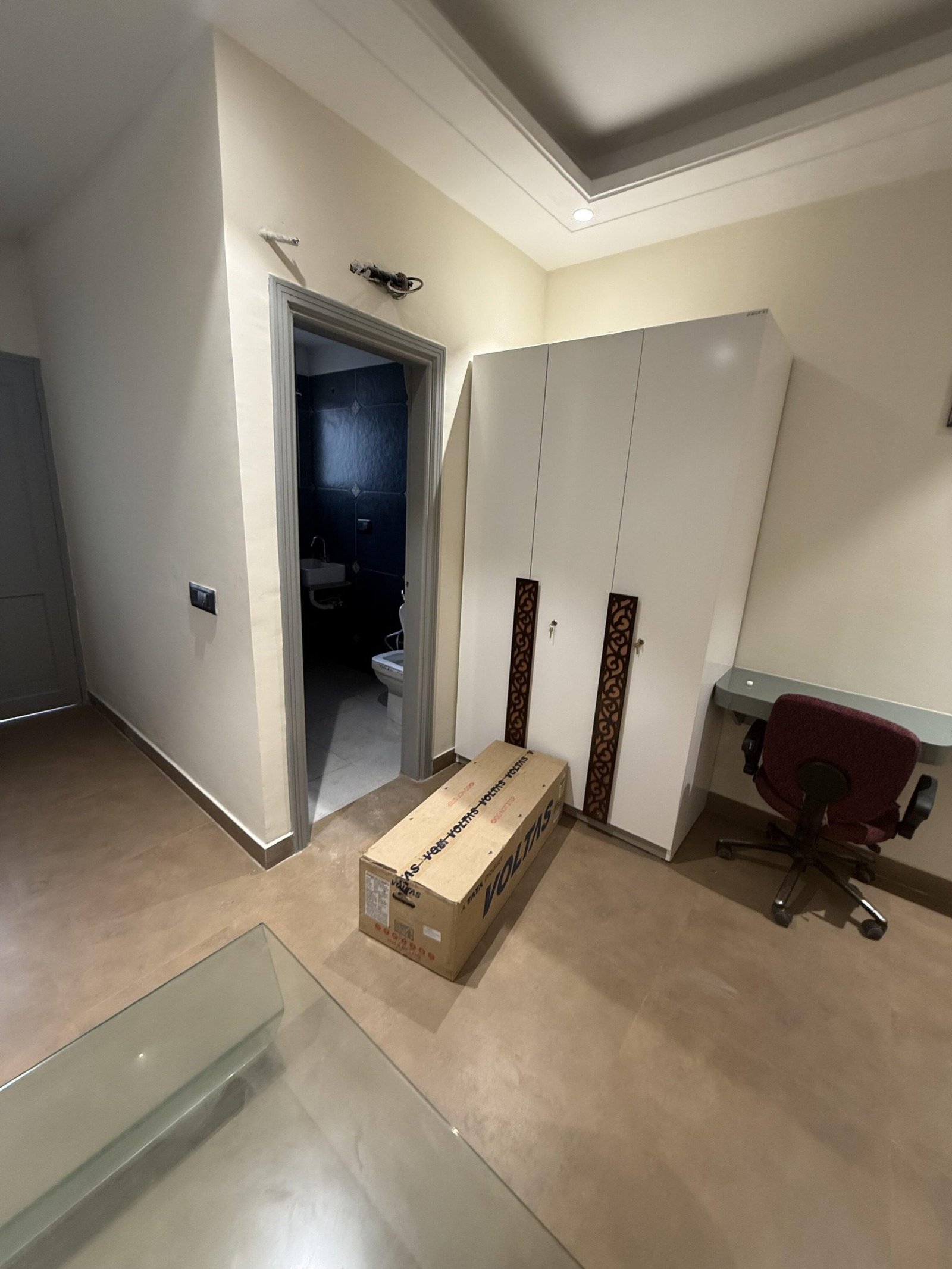 1 RK Flats for rent in DLF Phase 3, Gurgaon 2
