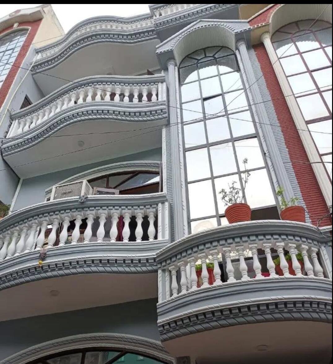 1 RK Flats for rent in New Colony, Gurgaon 1