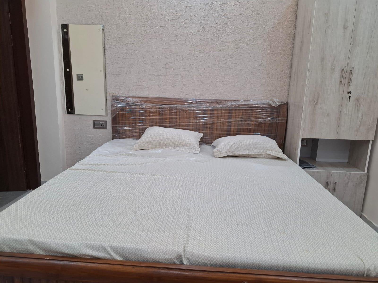 1 RK Flats for rent in Sector 54, Gurgaon 1