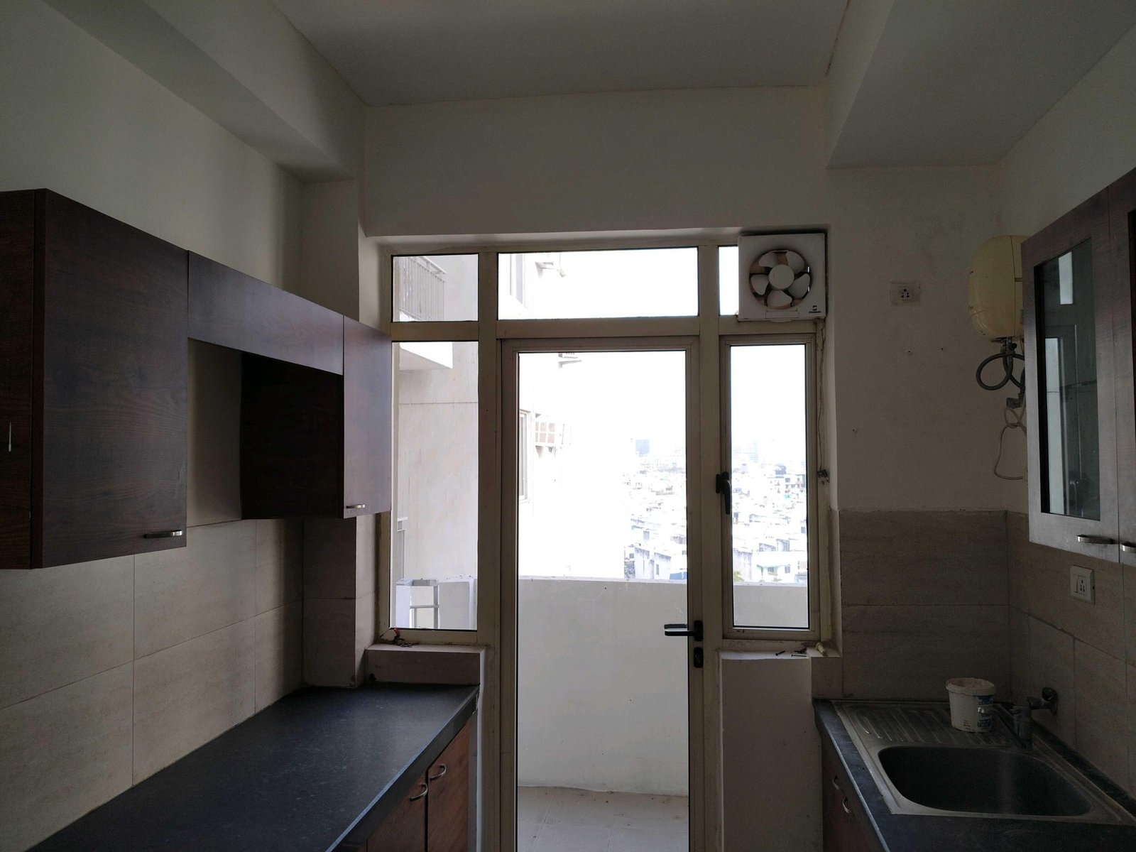 2 BHK Flat in Sector 82, Gurgaon 4