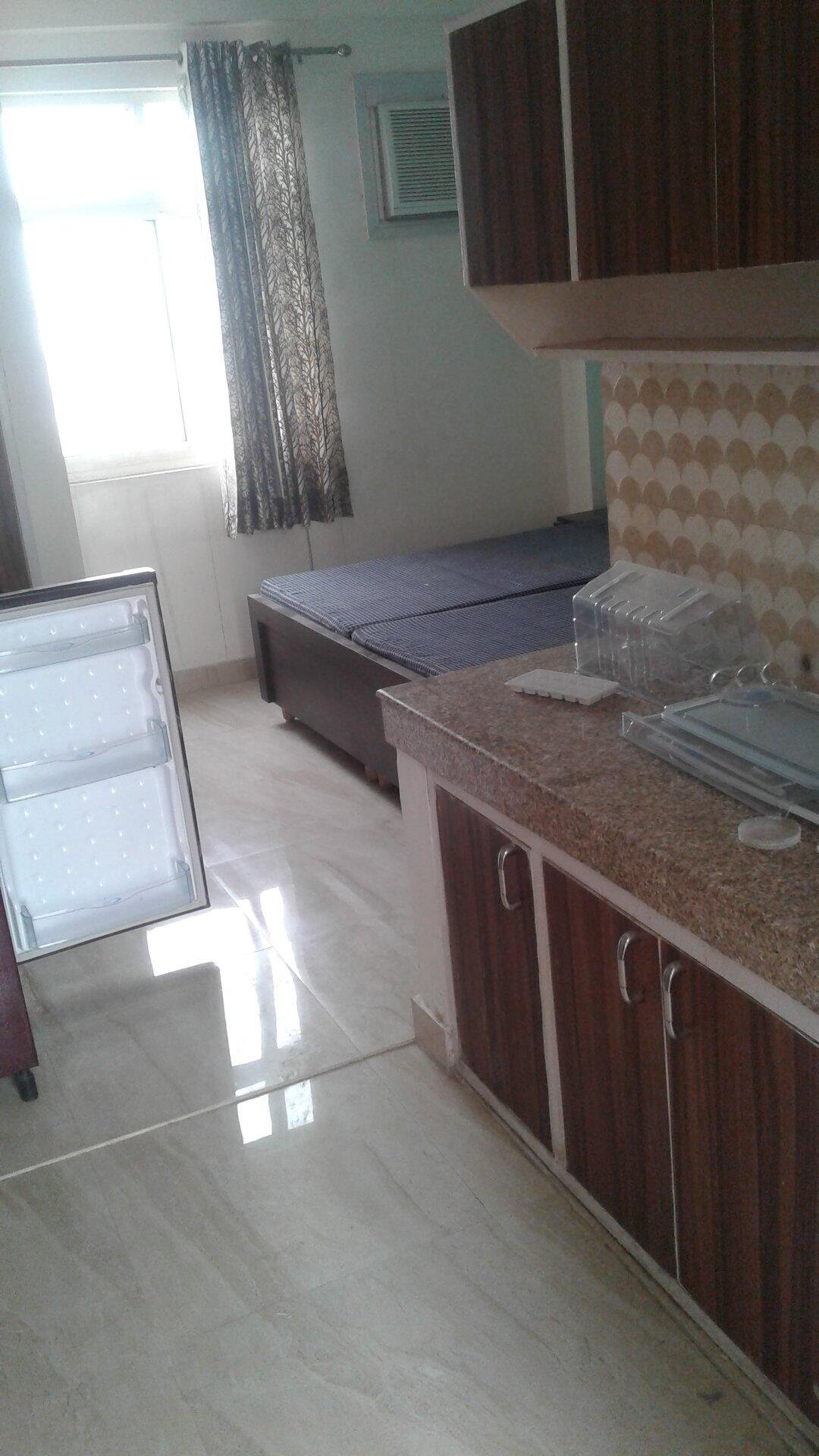 DLF Phase 3, Gurgaon 03